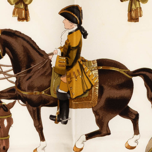 Pre-Loved Hermes Reprise Silk Scarf 90 - Picture 10 of 10